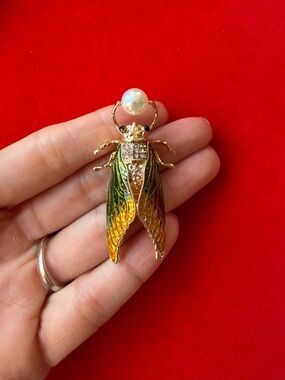 American Vintage Green and Gold Cicada Pearl Brooch